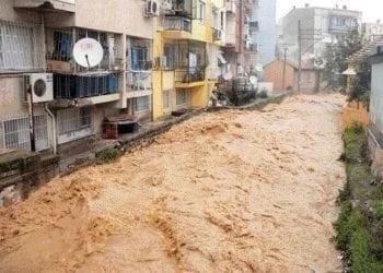 Alluvione Smirne Izmir