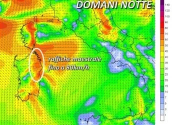 wgust 34 350x250 - Spettacolare tromba marina: il video dell'evento