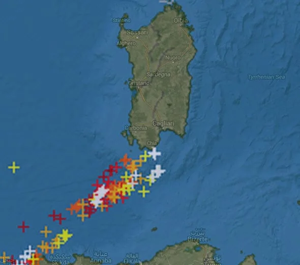 16 06 2015 07 58 17 - Nuovi, minacciosi temporali risalgono dal Nord Africa