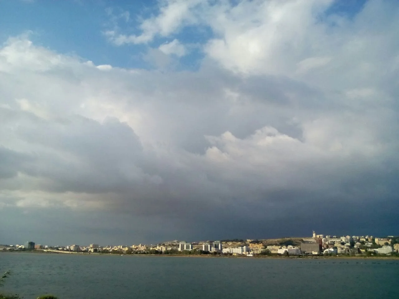 20150617104600 - Temporale in avvicinamento su Cagliari