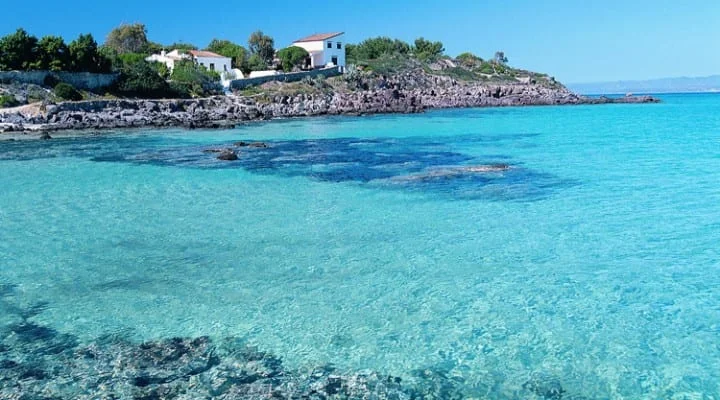 Carloforte Spiaggia Girin 720x400 1 - Le spiagge più belle della provincia di Carbonia Iglesias