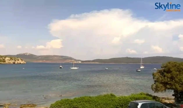 get webcam5 - Forti temporali nell'entroterra Sassarese visti dalla webcam di Alghero