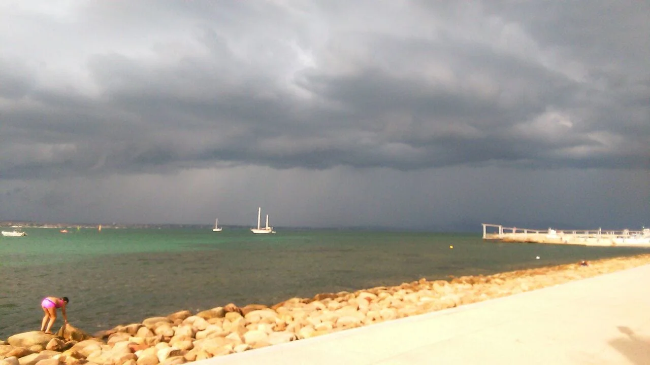 Marina Piccola cagliari - Supercella temporalesca a est di Cagliari! Foto e video