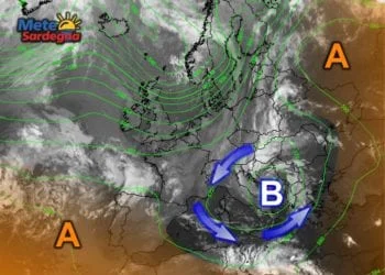 Meteosat15 350x250 - Lo spettacolo dei fulmini a Nora