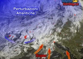 Meteosat7 350x250 - Nel bel mezzo del tornado! E' accaduto a una coppia francese