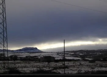 mejlogu innevato mattino del 22 aprile 2001 350x250 - Meteo SARDEGNA, previsione vento prossime 24 ore