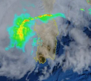 06 10 2016 15 51 32 - Fronte temporalesco tra Bocche di Bonifacio e Mare di Sardegna