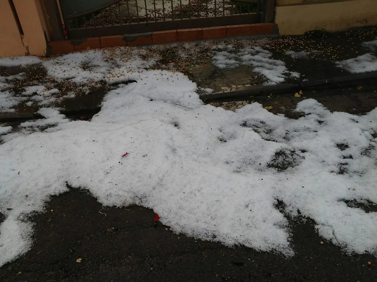 Sinnai - La tempesta di Scirocco, pioggia, temporali, grandine: video e immagini