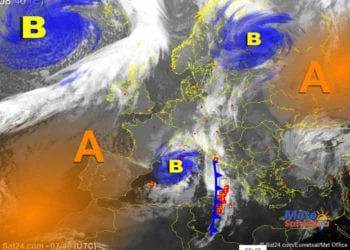 Meteosat 350x250 - Mercoledì peggiora, seguirà freddo con neve a bassa quota