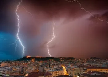 cagliari meteo sardegna 15 350x250 - Temporale nella zona di Cagliari, come mai? Evoluzione meteo della giornata