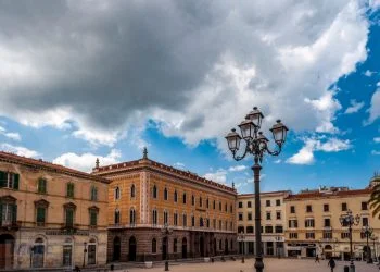 shutterstock 1075329695 350x250 - In Sardegna meteo in peggioramento per una serie di perturbazioni